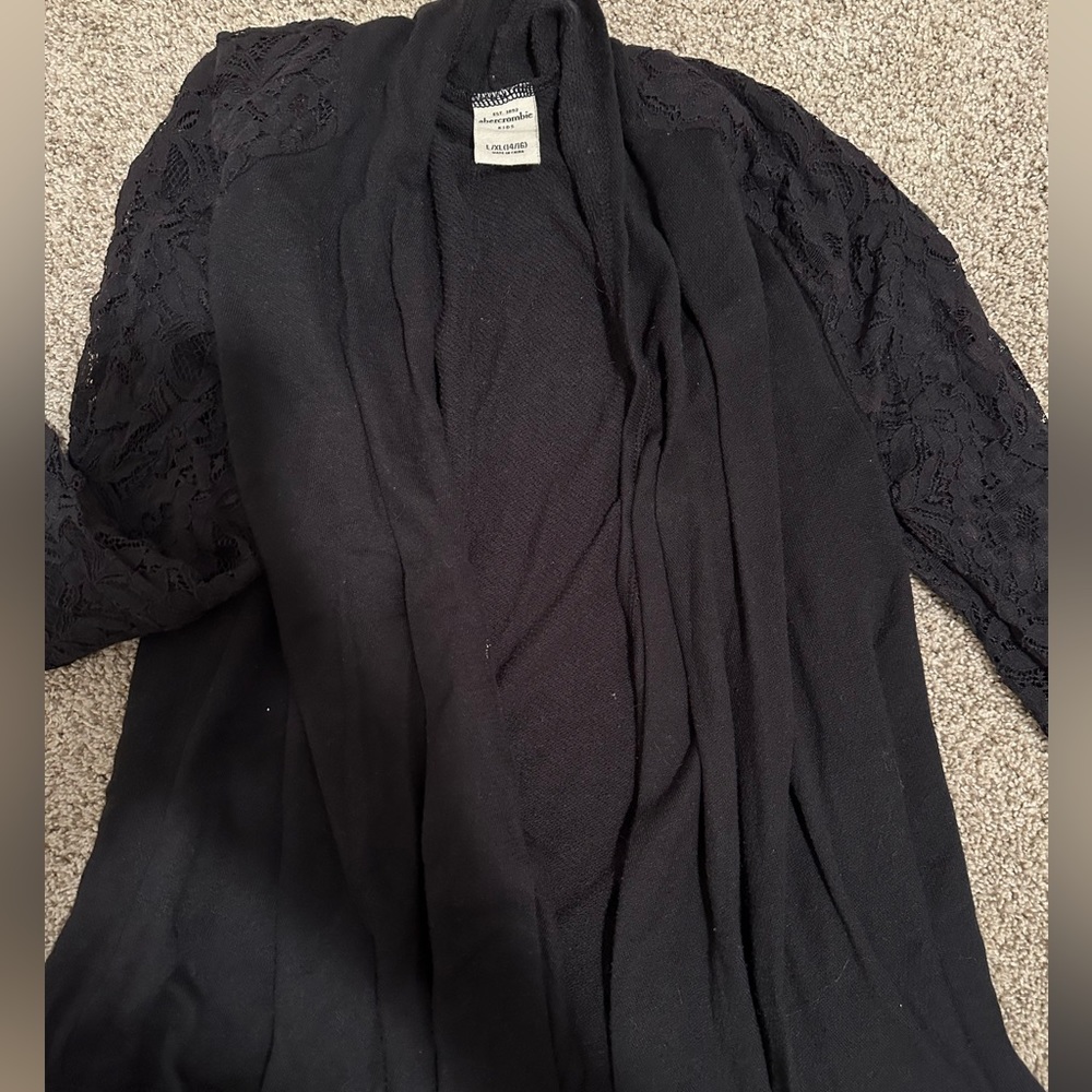 Abercrombie kids long sleeve lace cardigan (size 14/16)